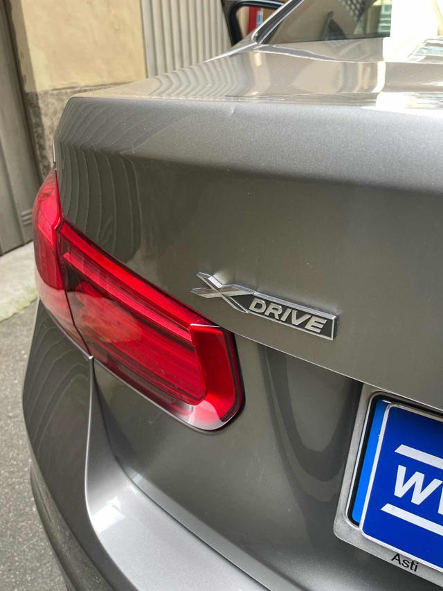 BMW 320 usata, con Bluetooth