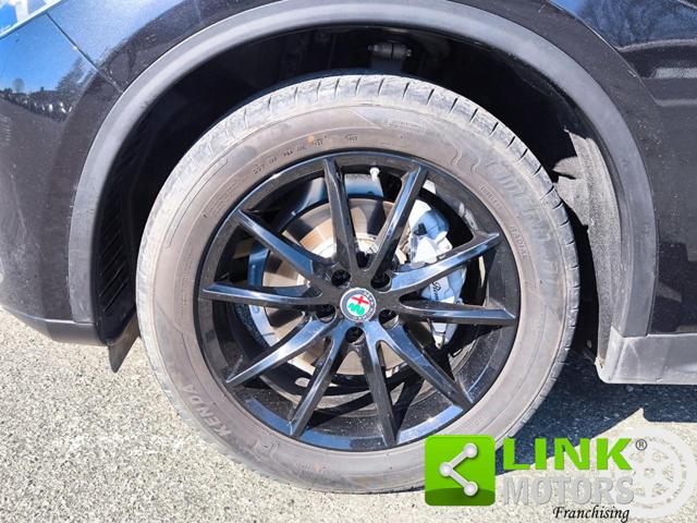 ALFA ROMEO Stelvio usata, con Fari Xenon