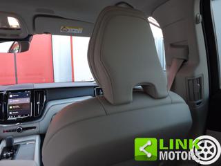 VOLVO XC60 usata 22
