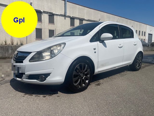 OPEL Corsa usata, con ABS