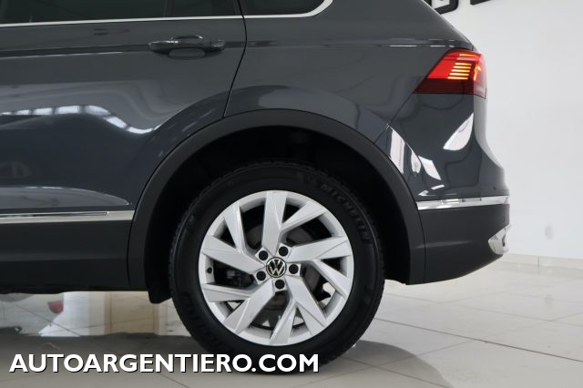 VOLKSWAGEN Tiguan usata, con Luci diurne