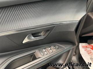 PEUGEOT 3008 usata, con Park Distance Control