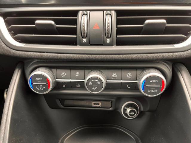 ALFA ROMEO Giulia usata, con Tettuccio apribile