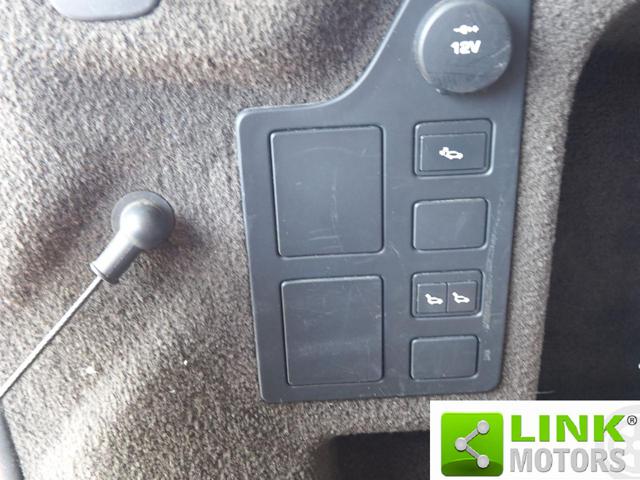 LAND ROVER Discovery usata, con Lettore CD