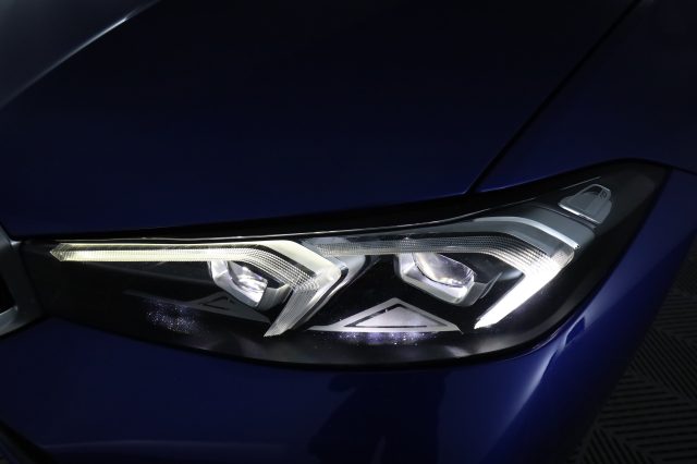 BMW 320 usata 8