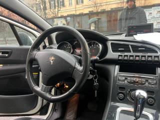 PEUGEOT 3008 usata, con Autoradio