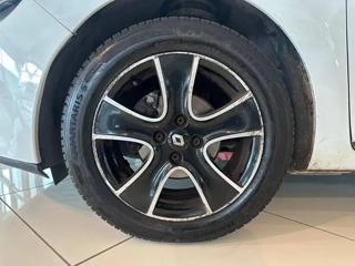 RENAULT Clio usata, con Climatizzatore
