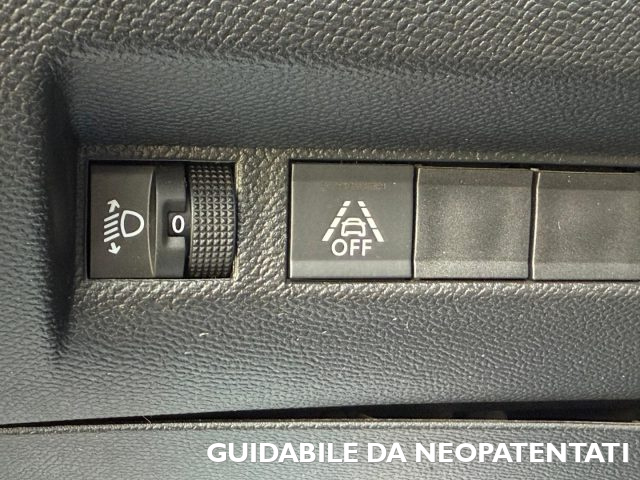 PEUGEOT 208 usata, con Cerchi in lega