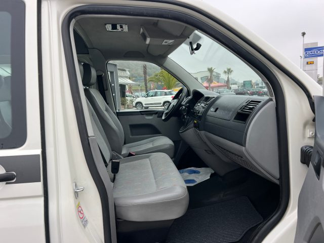 VOLKSWAGEN Caravelle usata, con Controllo trazione