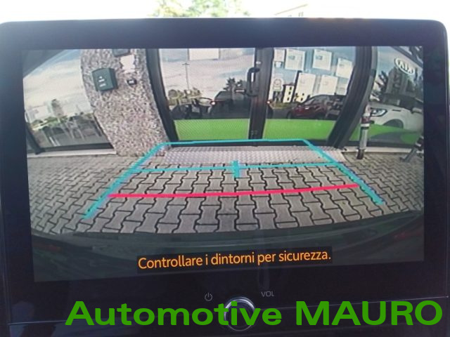 TOYOTA Yaris Cross usata, con Sistema di navigazione