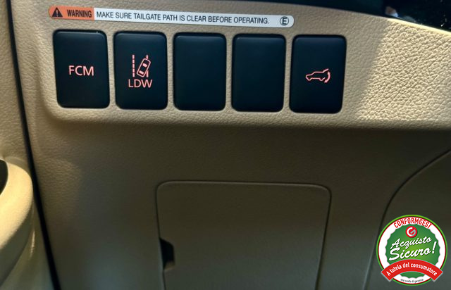 MITSUBISHI Outlander usata, con Trazione integrale