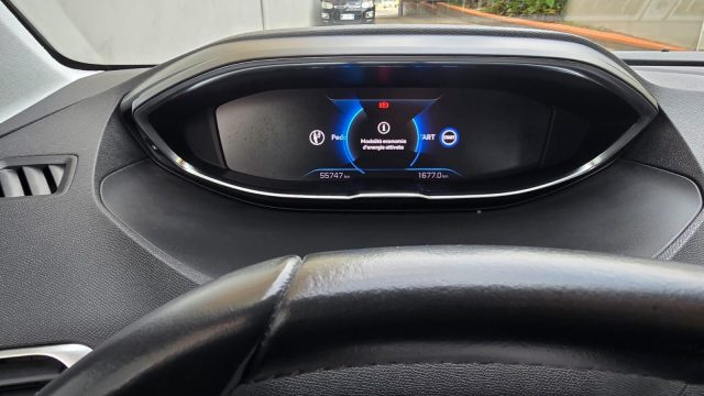PEUGEOT 3008 usata, con Cruise Control