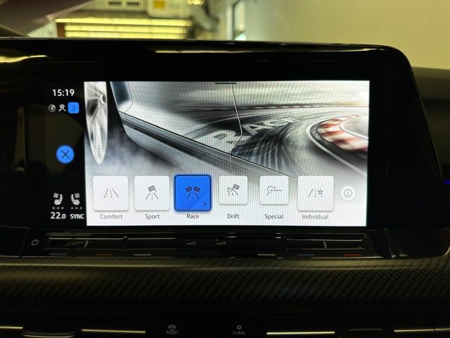 VOLKSWAGEN Golf R usata, con ESP