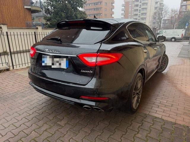MASERATI Levante usata, con Alzacristalli elettrici