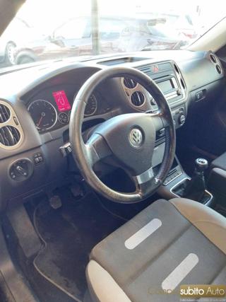 VOLKSWAGEN Tiguan usata 16