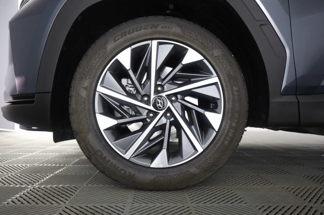 HYUNDAI Tucson usata 8