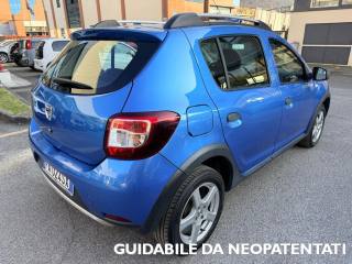 DACIA Sandero usata, con Airbag