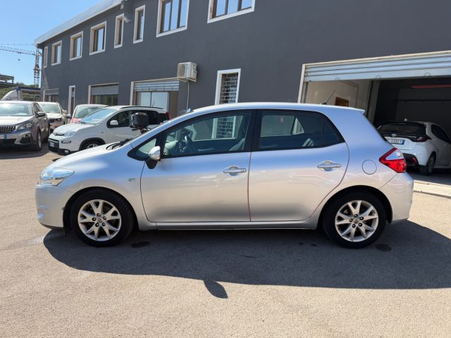 TOYOTA Auris usata 0