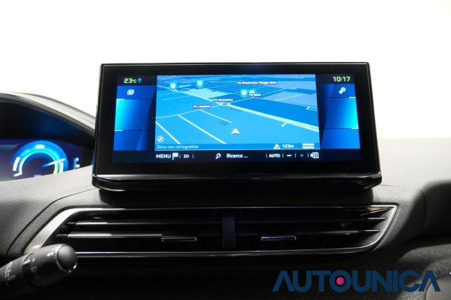 PEUGEOT 3008 usata, con Sensori di parcheggio posteriori