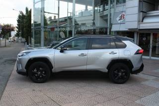 TOYOTA RAV 4 MY23 usata, con Airbag laterali