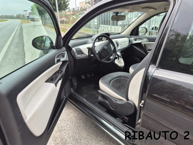 LANCIA Ypsilon usata 21