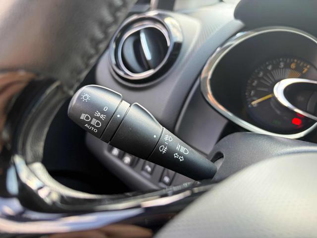 RENAULT Clio usata, con Climatizzatore