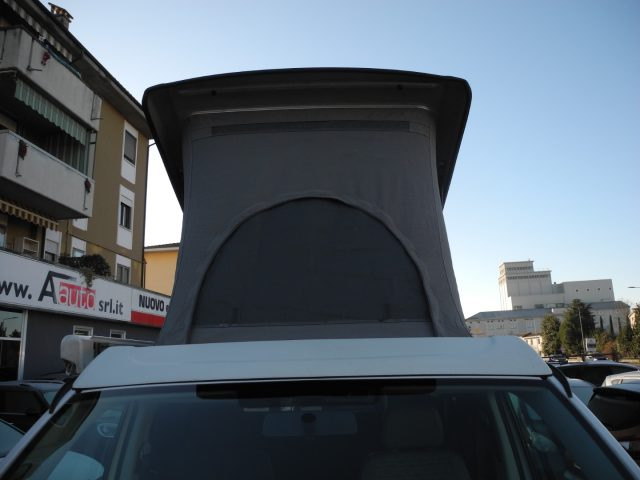 VOLKSWAGEN T5 usata 103
