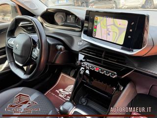 PEUGEOT 2008 usata, con Vetri oscurati