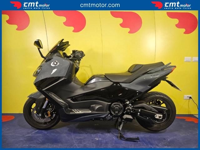 YAMAHA T-Max 560 usata 3