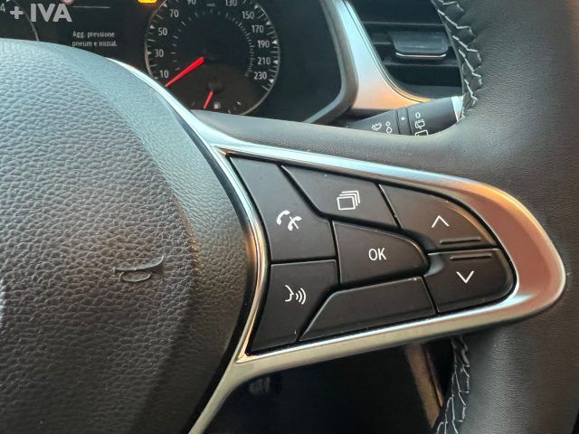 RENAULT Captur usata 17