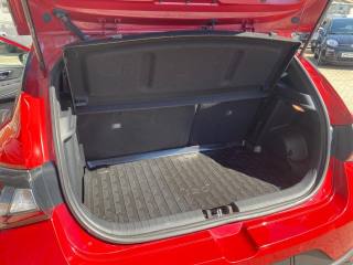 HYUNDAI i20 usata, con Autoradio