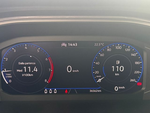 VOLKSWAGEN T-Roc usata, con Fendinebbia