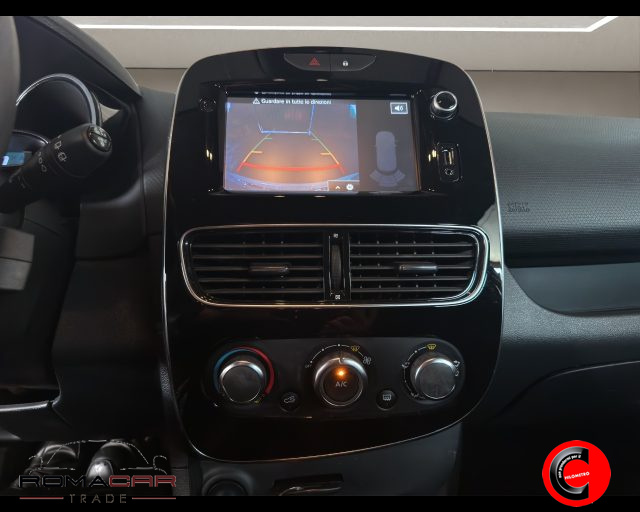 RENAULT Clio usata, con Sensori di parcheggio posteriori