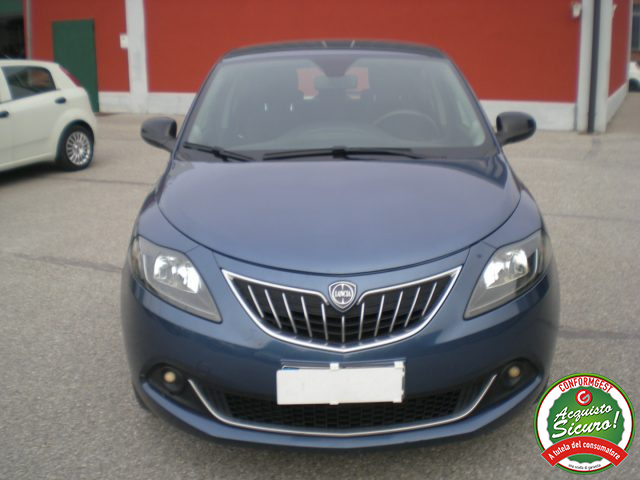 LANCIA Ypsilon usata, con Airbag