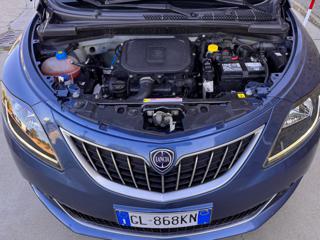 LANCIA Ypsilon usata, con MP3