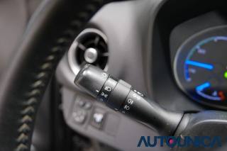 TOYOTA Yaris usata, con Vivavoce