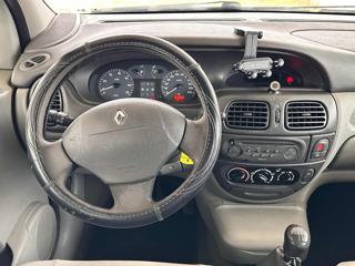 RENAULT Scenic usata, con Chiusura centralizzata