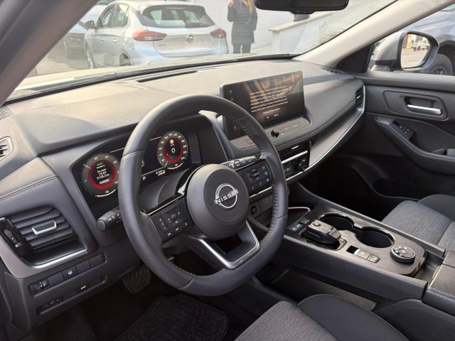 NISSAN X-Trail usata, con Autoradio digitale