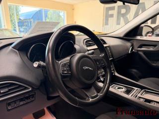 JAGUAR F-Pace usata, con Autoradio