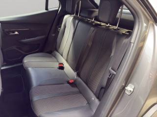 PEUGEOT 2008 usata, con Sensori di parcheggio anteriori