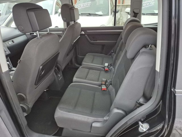 VOLKSWAGEN Touran usata, con ESP