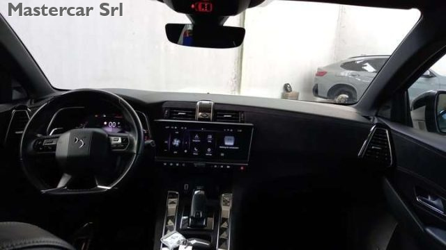 DS AUTOMOBILES DS 7 usata, con Boardcomputer