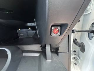 PEUGEOT 208 usata, con Airbag testa