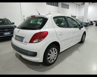 PEUGEOT 207 usata, con Airbag laterali