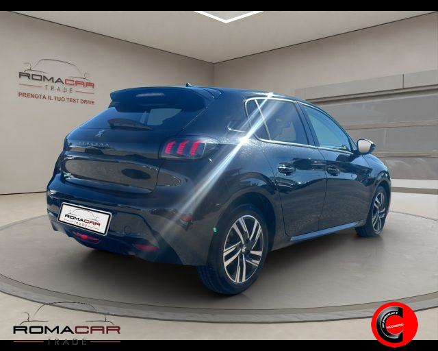 PEUGEOT 208 usata, con Autoradio