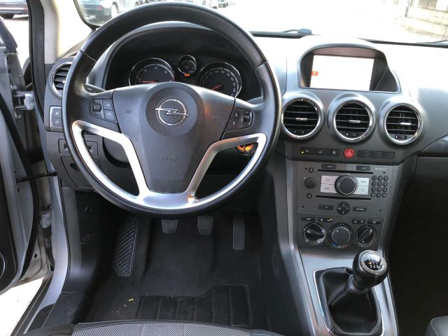 OPEL Antara usata, con Park Distance Control