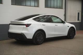 TESLA Model Y usata, con Autoradio