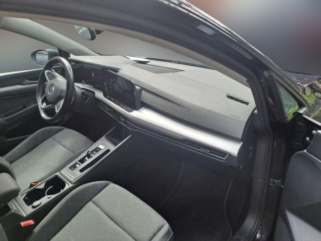 VOLKSWAGEN Golf usata, con Autoradio
