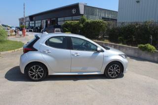 TOYOTA Yaris usata, con Bracciolo