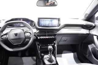 PEUGEOT 2008 usata, con Vivavoce